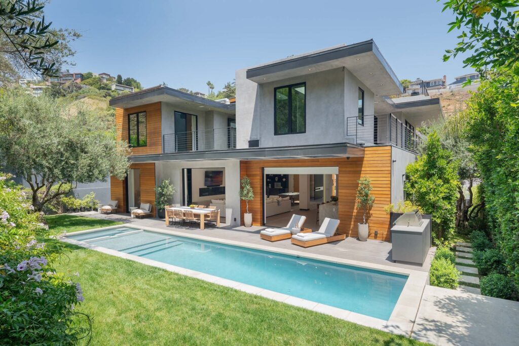 Top Villas Available for Short Term Rentals